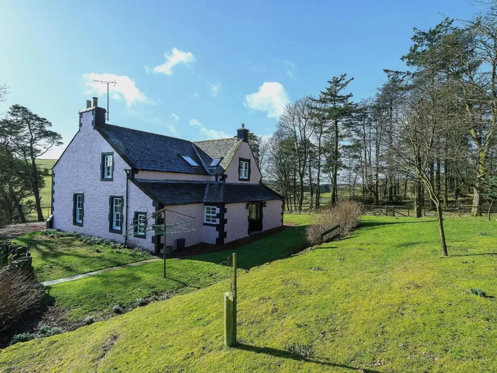 The Glen Farmhouse