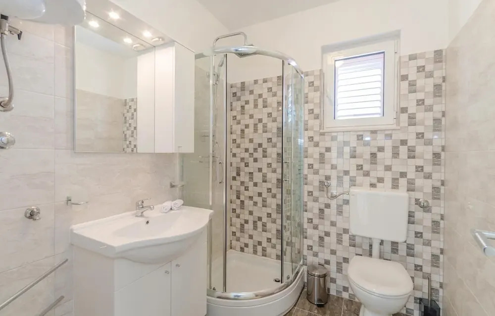 Amazing Apartment in Biograd With 2 Bedrooms and Wifi
