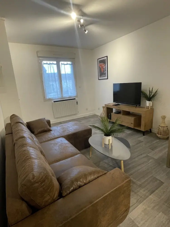 Apartment in Yvre-l'eveque Near Le Mans Circuit