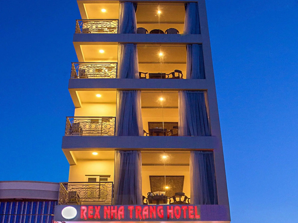 Rex Hotel & Apartment