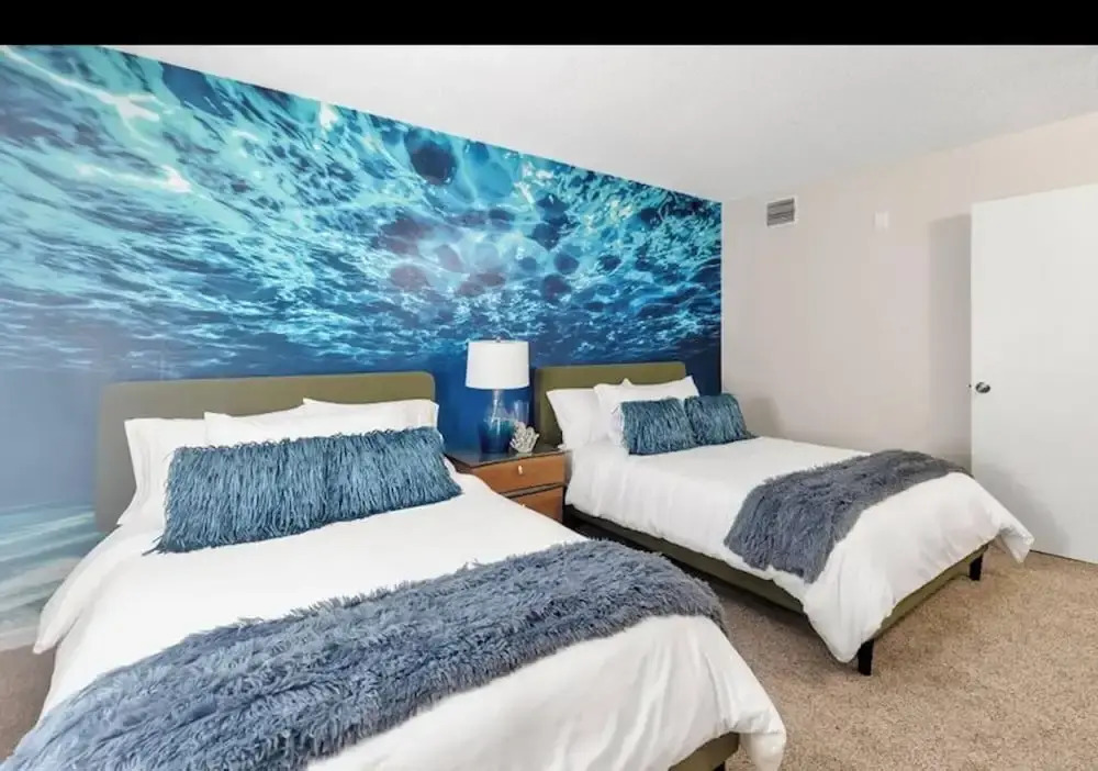 Huge 8BR wHTD Pool Ensuites Games Near Beach