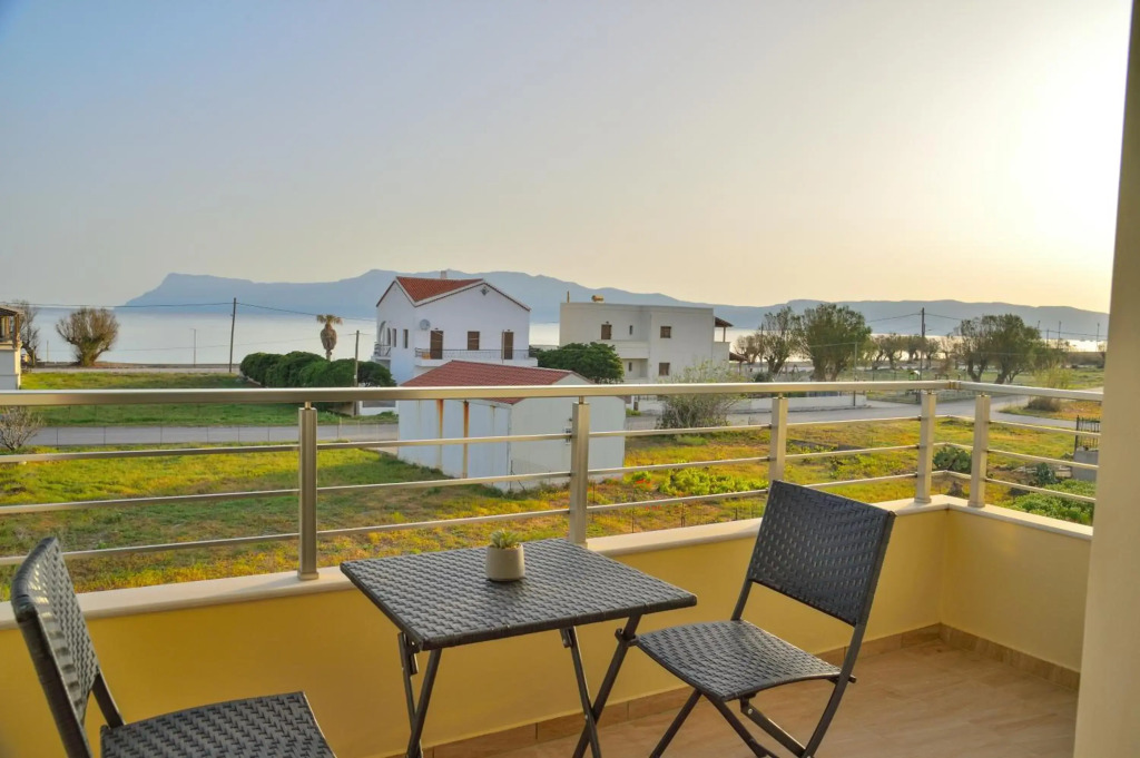 Ammos Apartment - brand new, stylish, by the beach