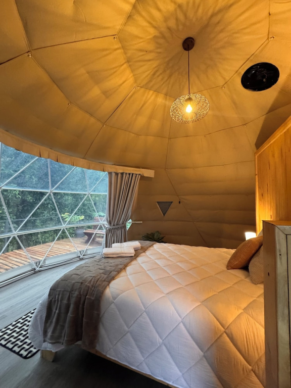 Epífita Glamping Monteverde