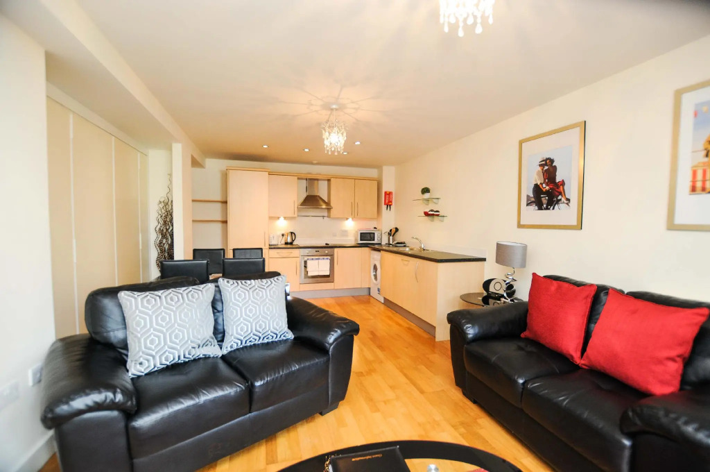 Hamilton Court Apartments from Your Stay Bristol