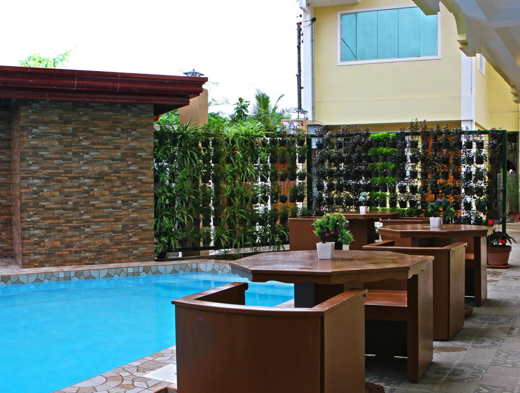 Laciaville Resort and Hotel Inc