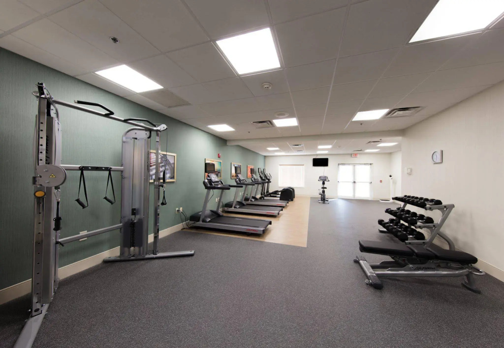 Holiday Inn & Suites Lake City by IHG