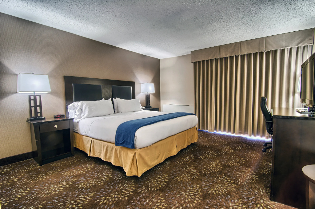 Holiday Inn Express Detroit-Birmingham by IHG