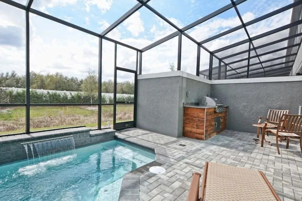 1203lr Beautiful Townhome Close TO Disney