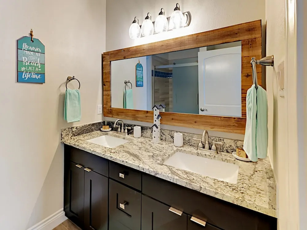Quaint Seashore Condo in Port Aransas by RedAwning