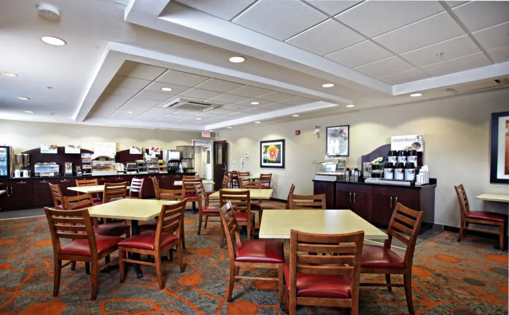 Comfort Inn & Suites