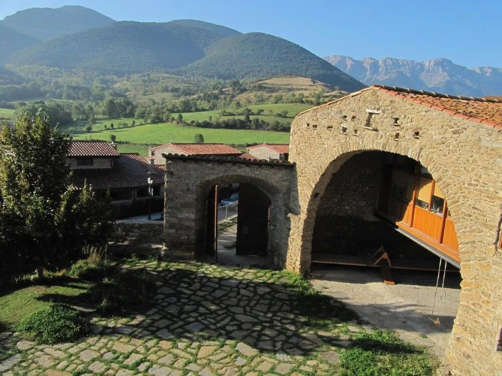 Cal Calsot Casa Rural "Adults Only"