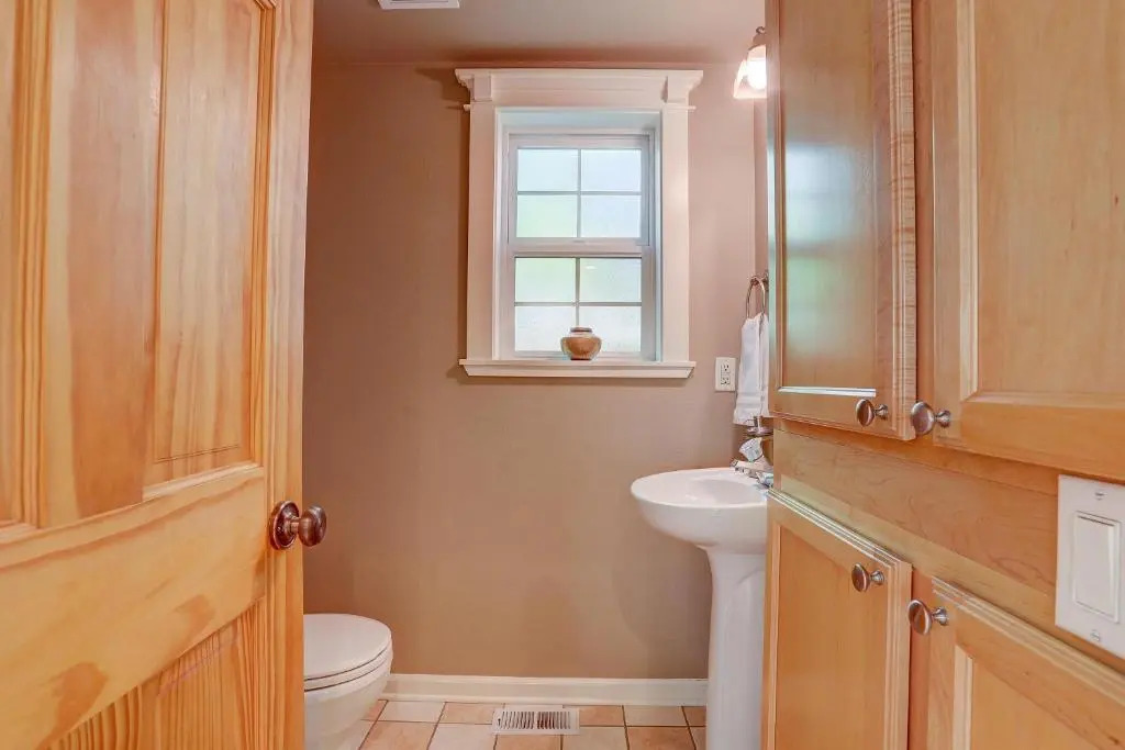 Westside Walkable-AC-3BR/2.5BA