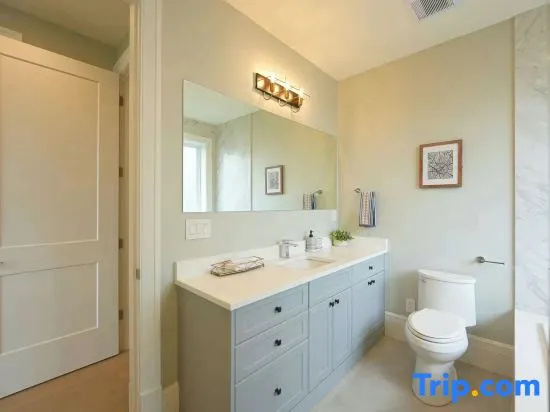 Four bed rooms new lovely duplex
