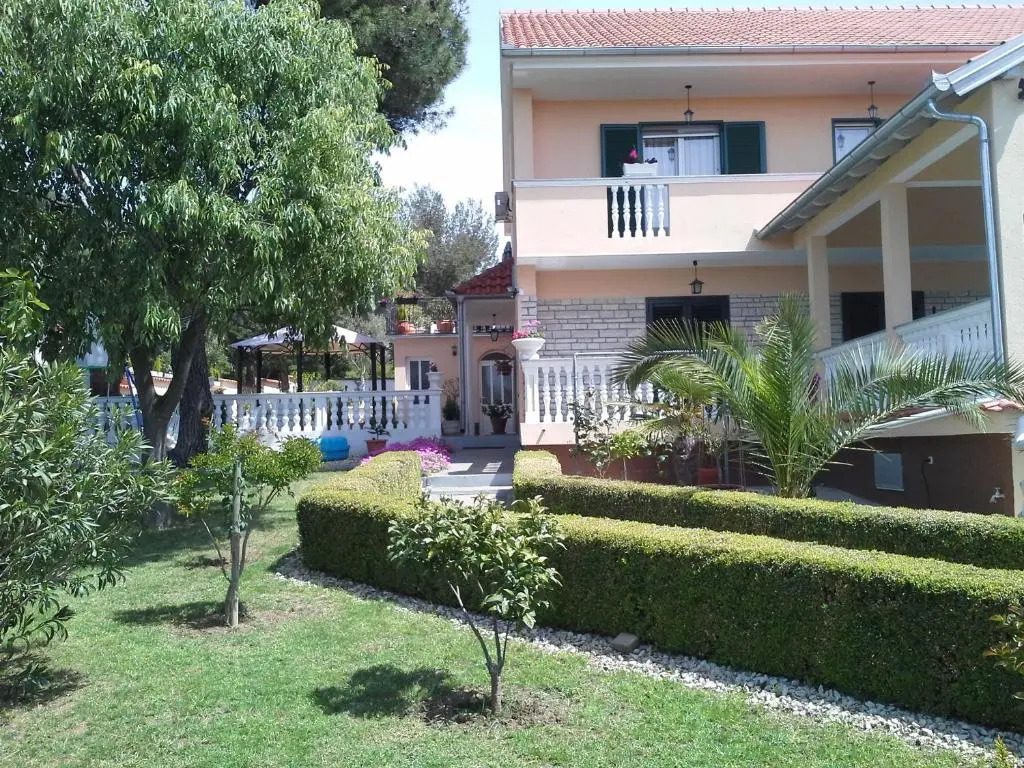 Holiday Home Villa Romantica