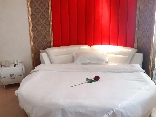 Yihe Express Chain Hotel (Zhenjiang South High-speed Railway Station)