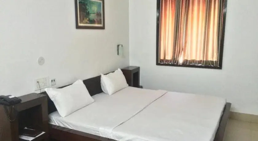 Hotel Rasoi Inn