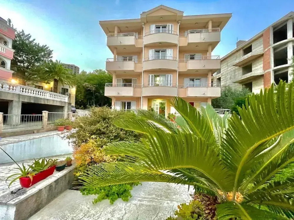 Apartments Boreta