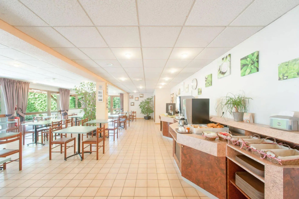 B&B HOTEL CHAMBERY La Cassine