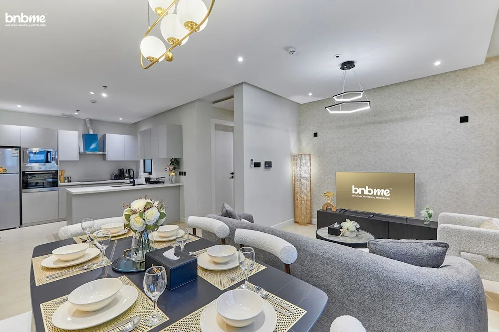 bnbmehomes - Pvt Rooftop in Al Malqa -C4