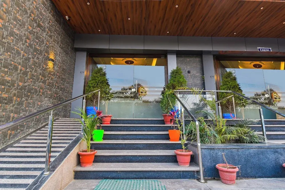 Hotel Remark