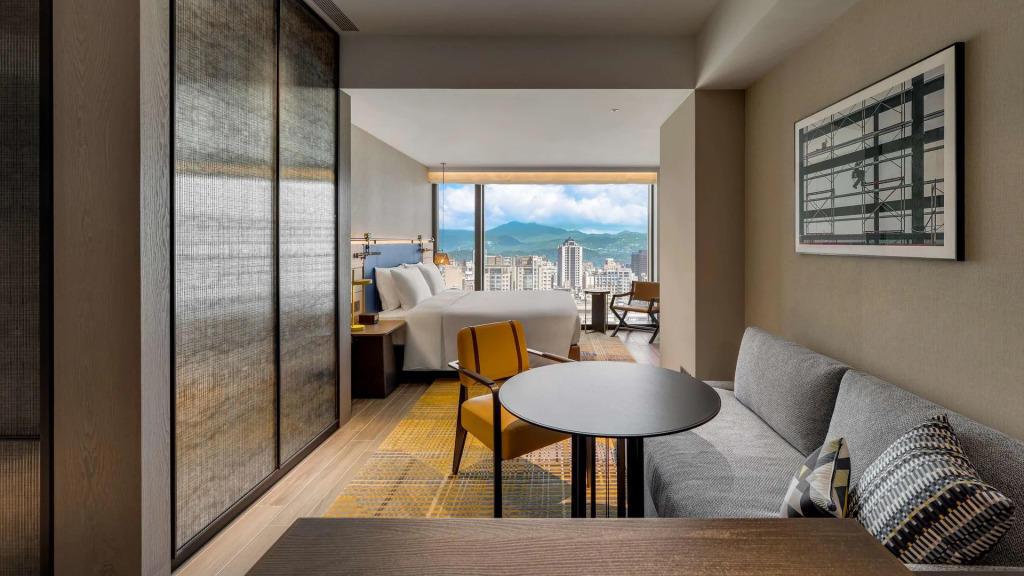 Hotel Resonance Taipei, Tapestry Collection by Hilton