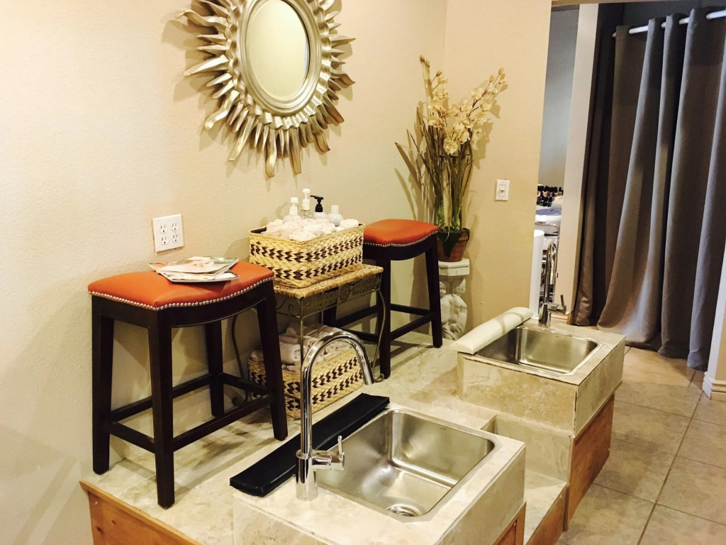 Four Points by Sheraton Phoenix South Mountain