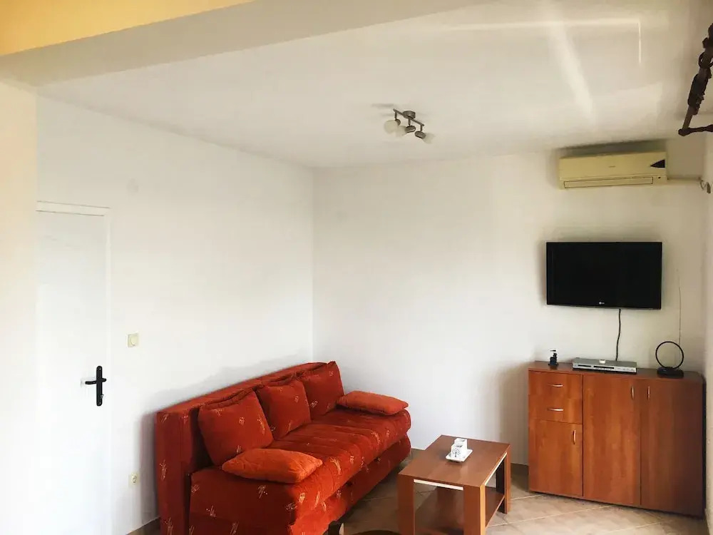 Milmaris Apartments