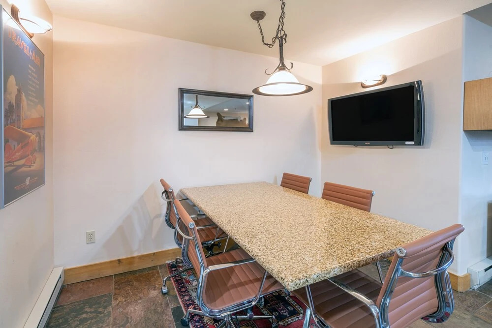 Bear Creek Lodge 310 1 Bedroom Condo by Alpine Lodging Telluride