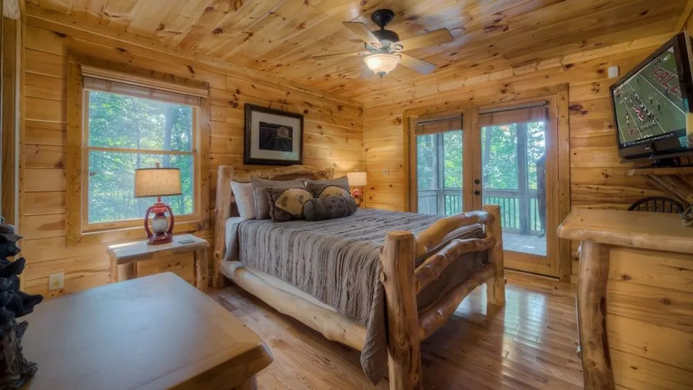 Nestled In by Escape to Blue Ridge