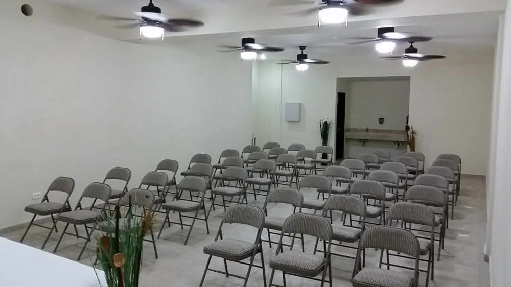 Angelos Hotel