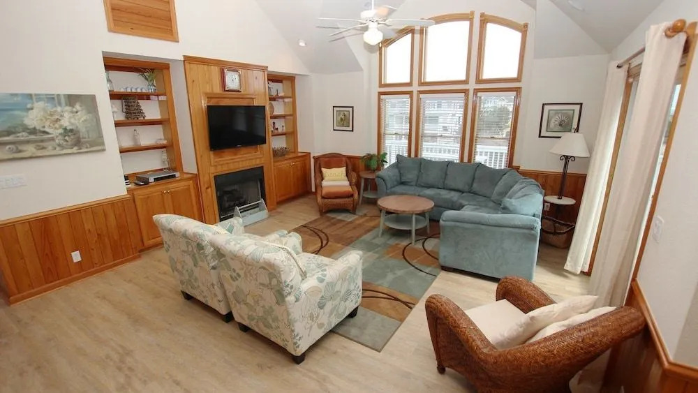 The Aegean C - 7 Br Home