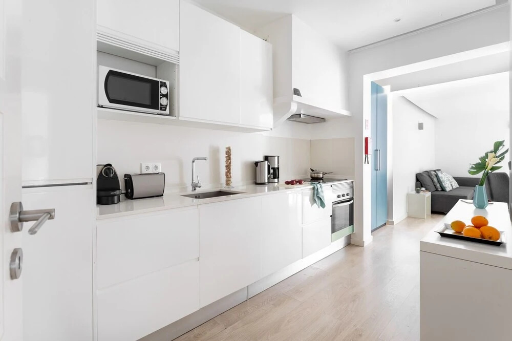 ALTIDO Graça 1-BR Apartment w/Green Terrace & BBQ