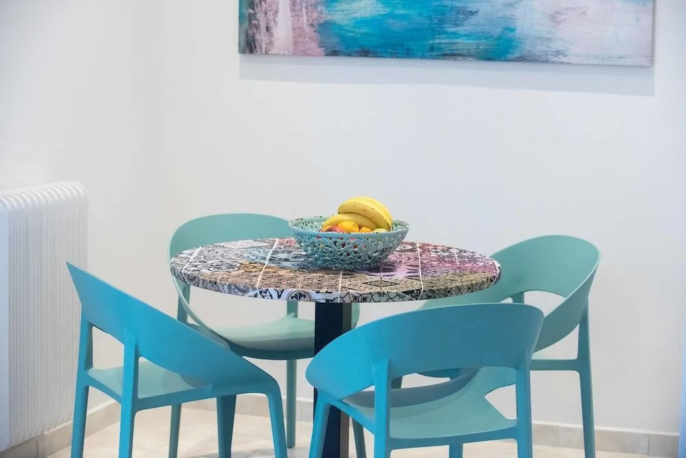 Blue Ark Elegant Athens 1&2