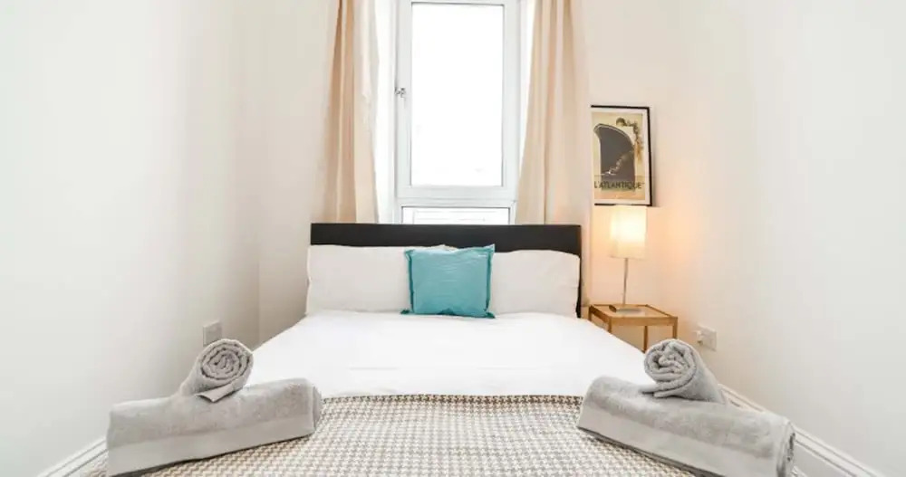Modern Central Apartment