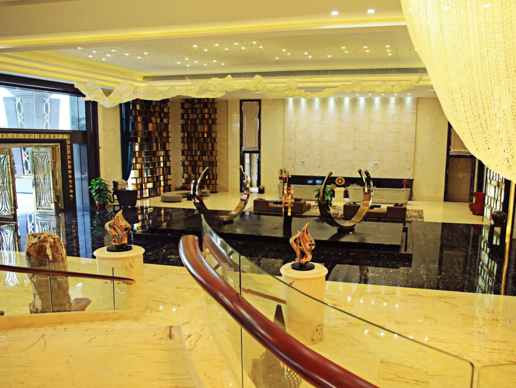 Donghui Hotel
