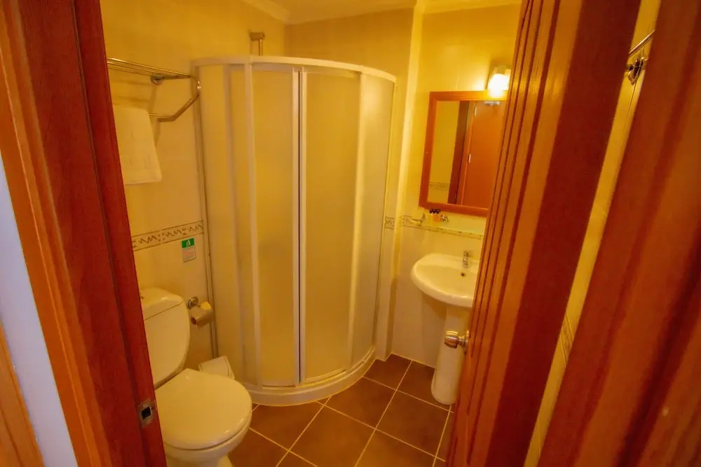 Celeste Hotel