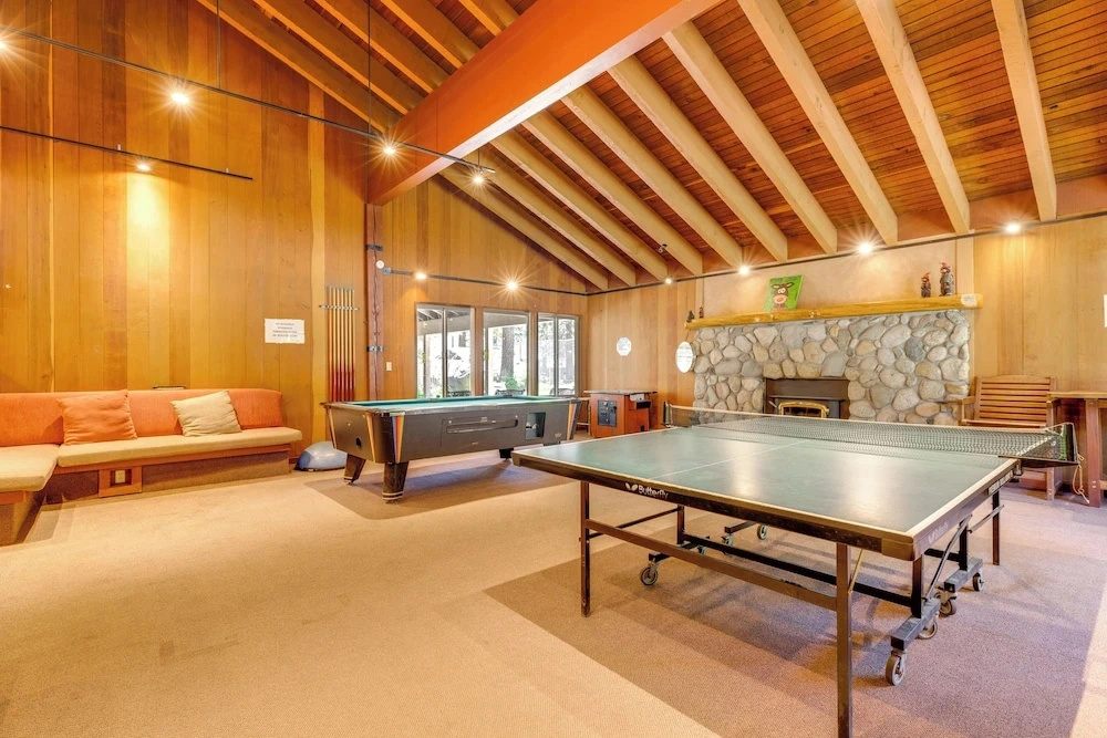 Condo 1 Mi to Village | Pool + Resort Amenities