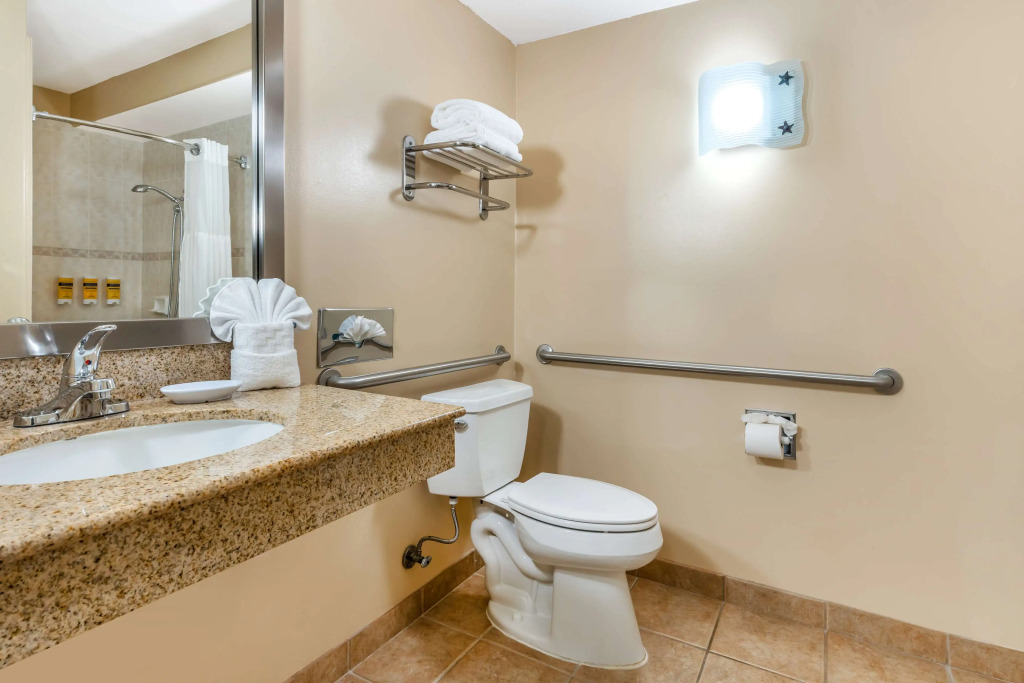 Best Western Plus Capitola By-the-Sea Inn & Suites