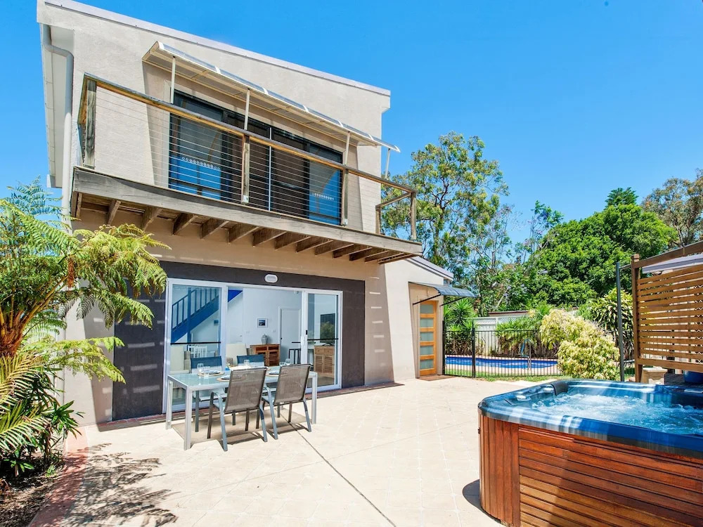 Tomaree Road, 58, Shoally Loft
