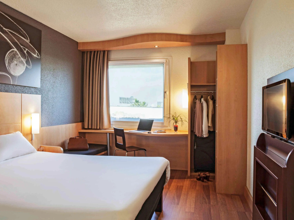 Ibis Cornella