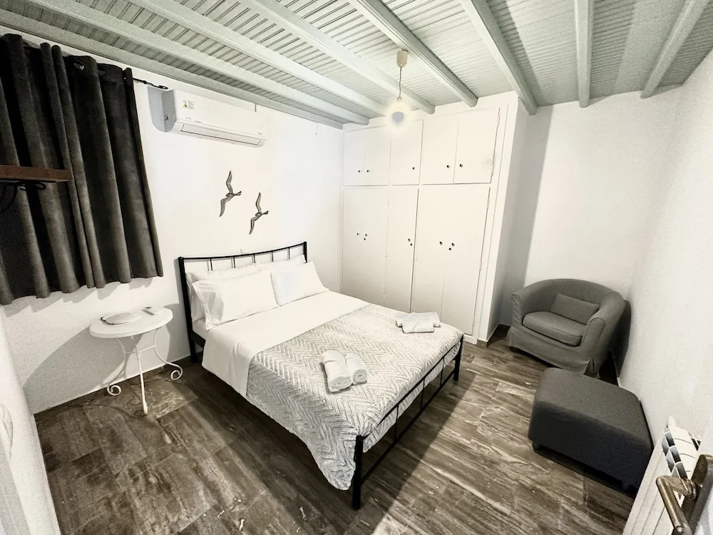 Irenes Residence
