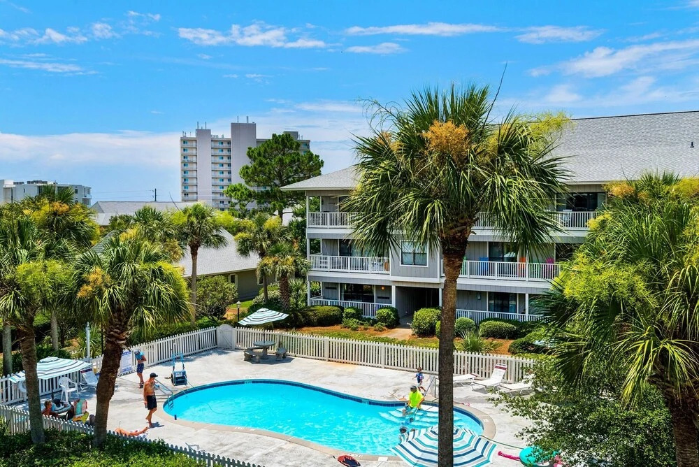 Beachwood Villas 1C