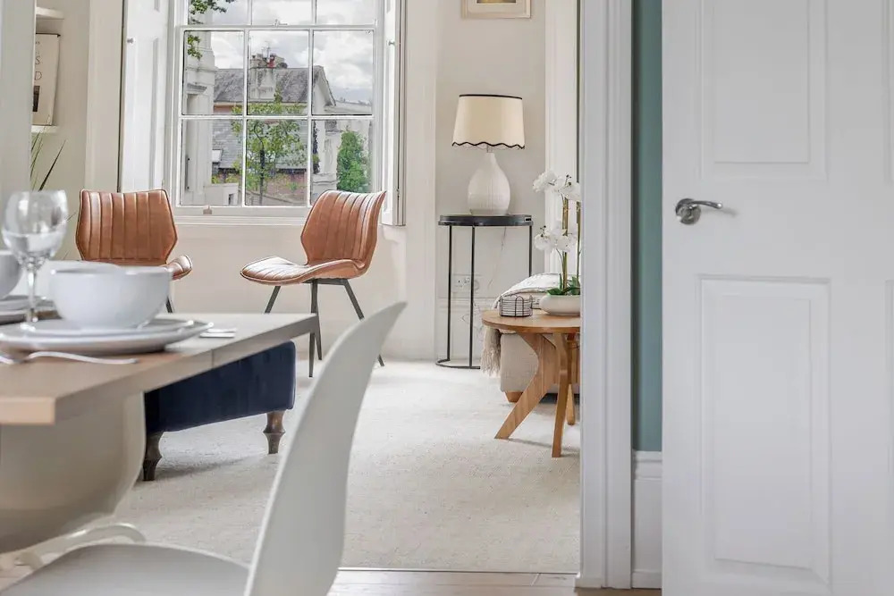 Stylish 5BD Townhouse in Leamington Spa