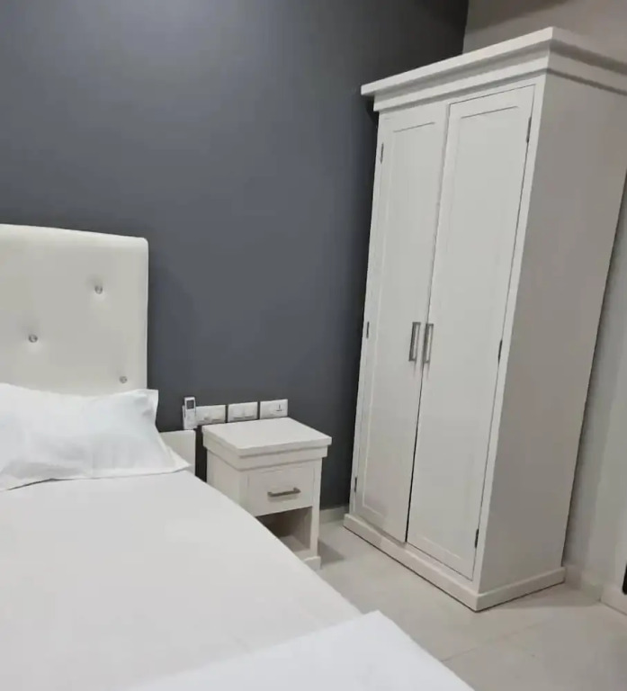 Aquaview Apartments