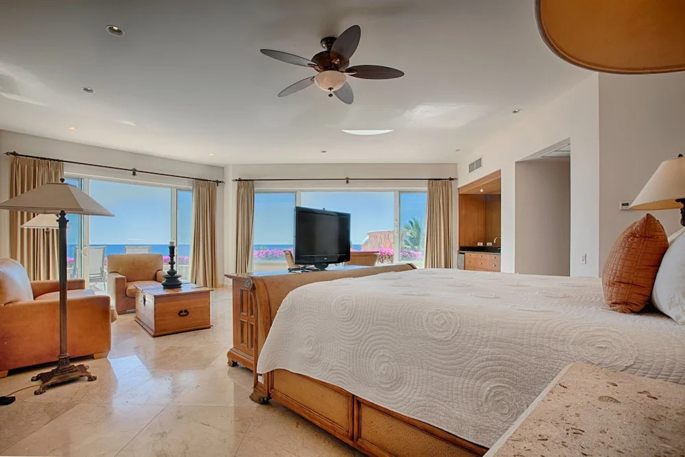 Villa Marcella by Cabo Villas