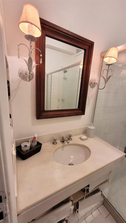 Apartamento Epitacio Pessoa Esquina Com Garcia D Avila