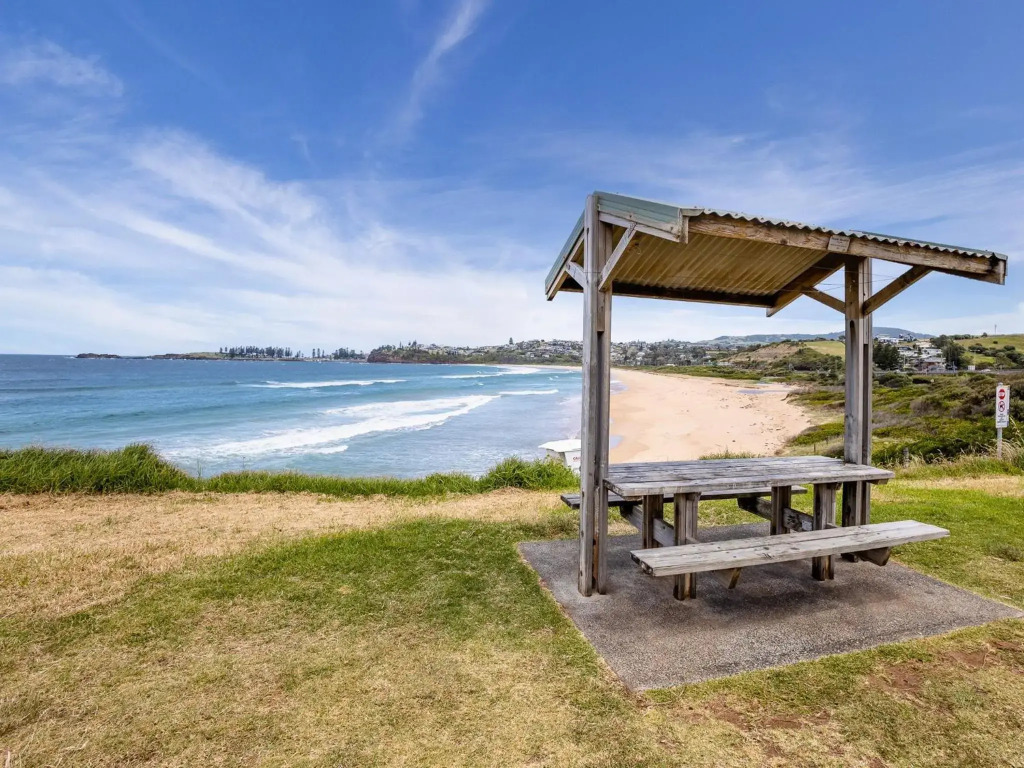 KIAMA SUNRISE Kiama and Surrounds 4pm check out Sundays