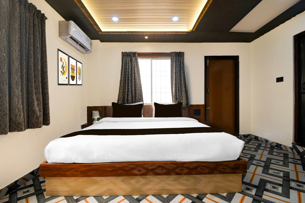 Collection O Sea Beach Puri Formerly Hotel BB Palace