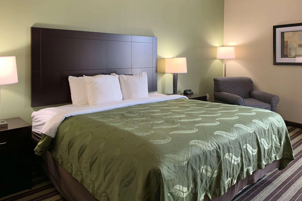 Quality Inn & Suites West Monroe
