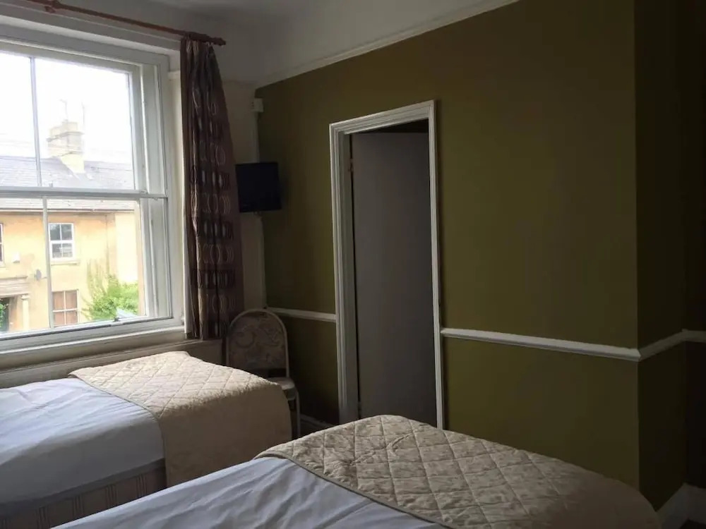 The Pines Guest Accommodation